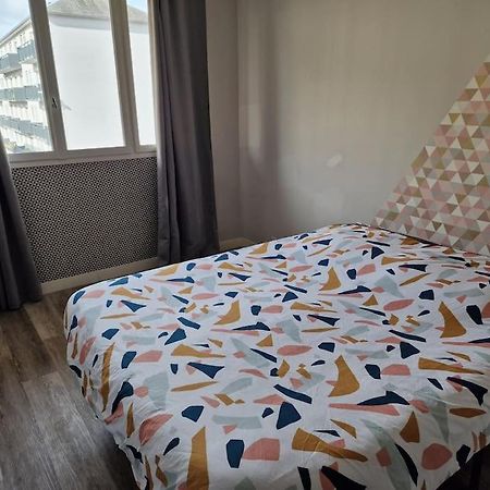 サン・ローRefuge Urbain Chic Avec Balconアパートメント エクステリア 写真